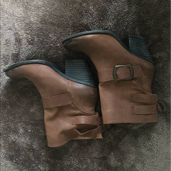 Lucky Brand Leather Buckle Boots - Picture 2 of 5